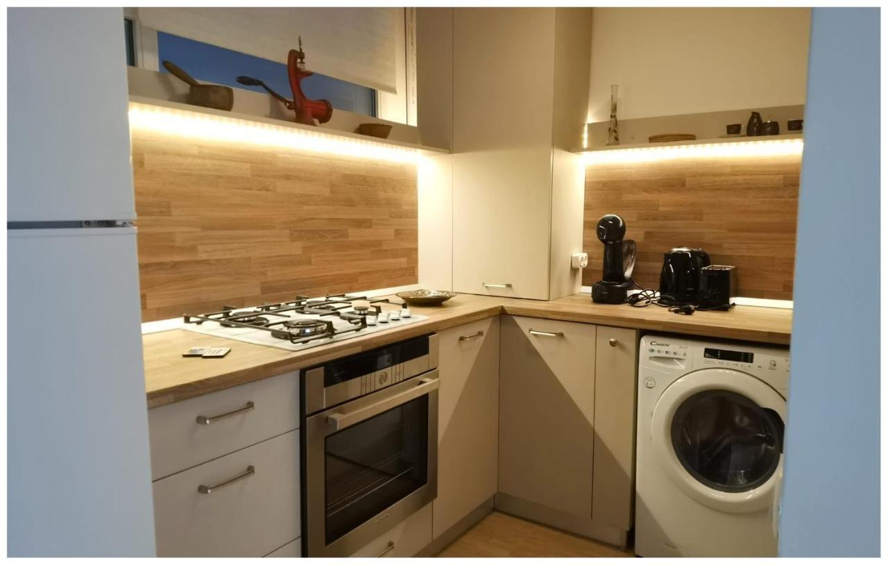 Park Nest Apartment *